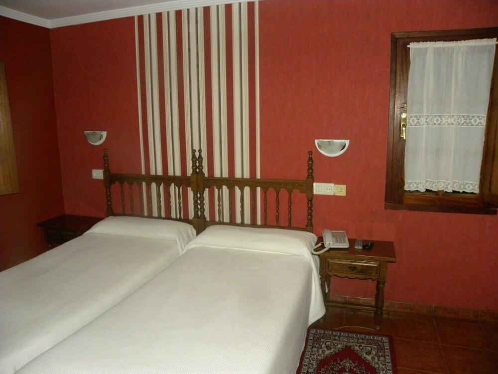 Hotel Restaurante Casa Fernando Бальота Экстерьер фото